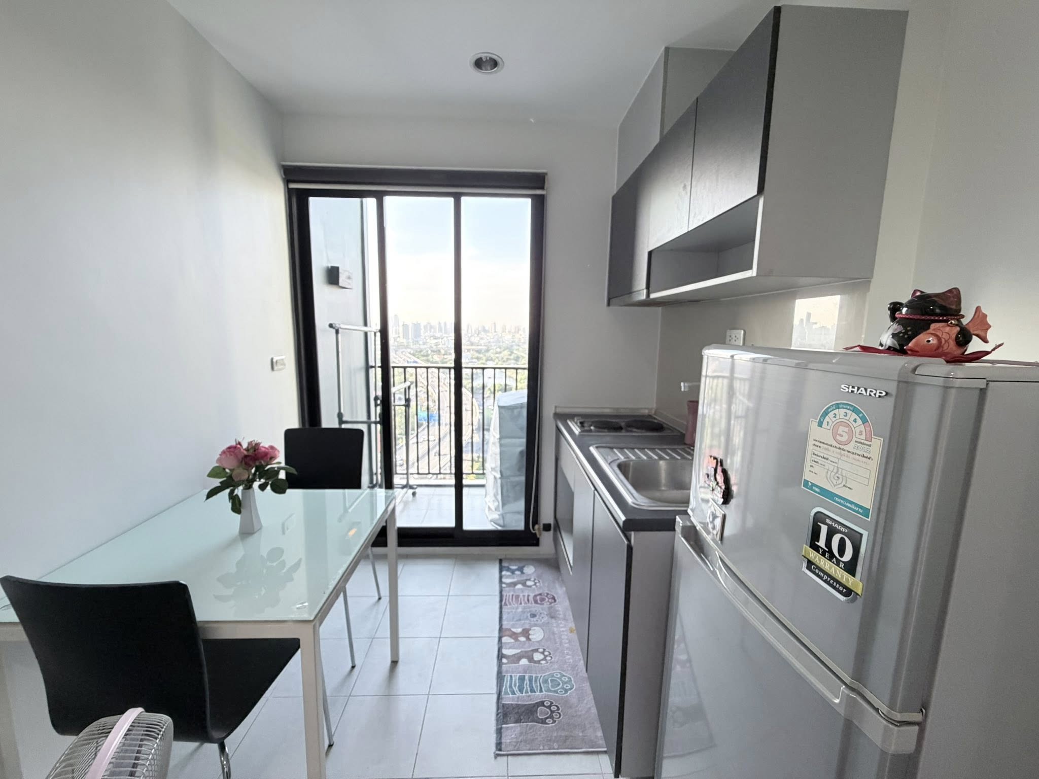 THE BASE Rama 9-Ramkhamhaeng